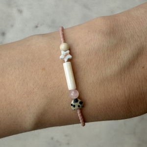 Bransoletka ze szklanych koralików DORA